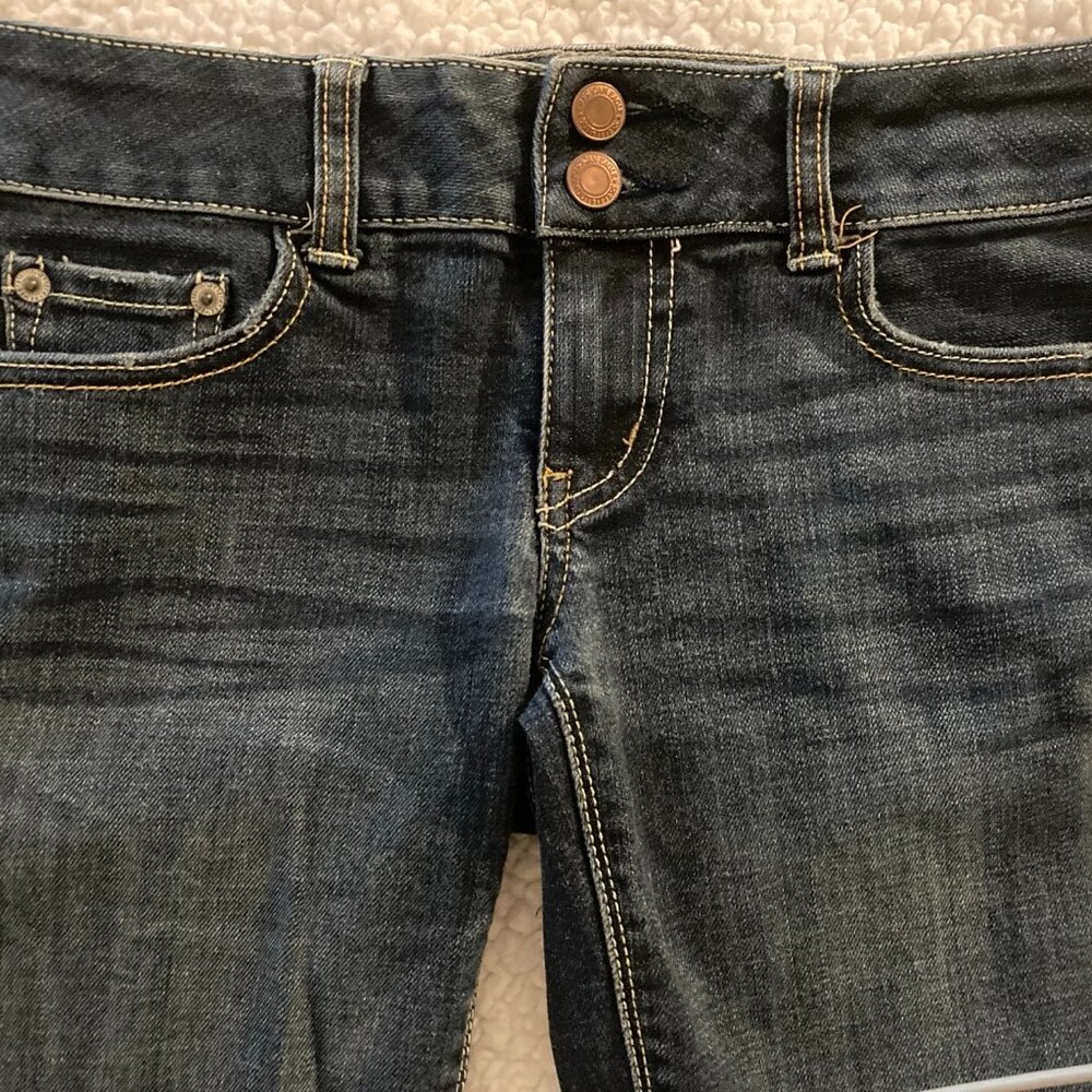 American Eagle distressed boot cut jeans size 4